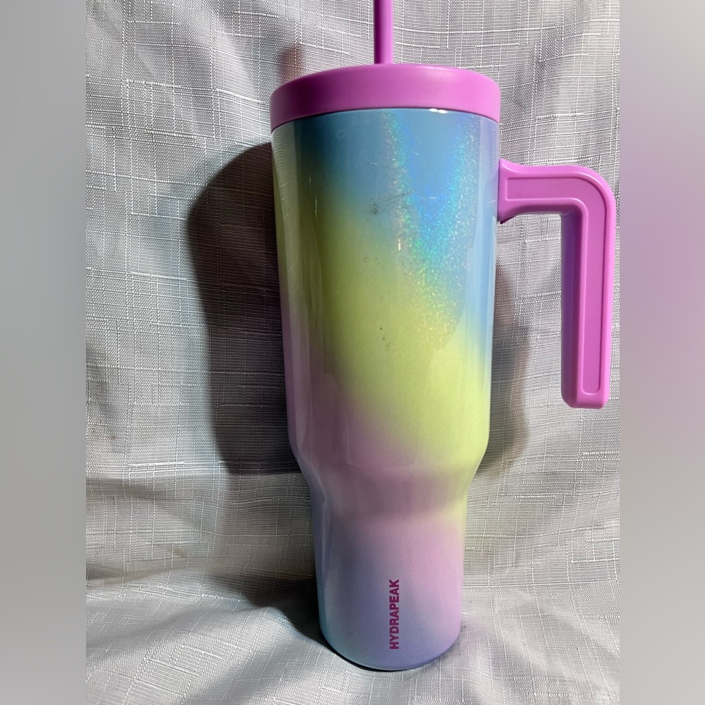 Hydrapeak Voyager tumbler pink rainbow color 40 0z with handle Insulated